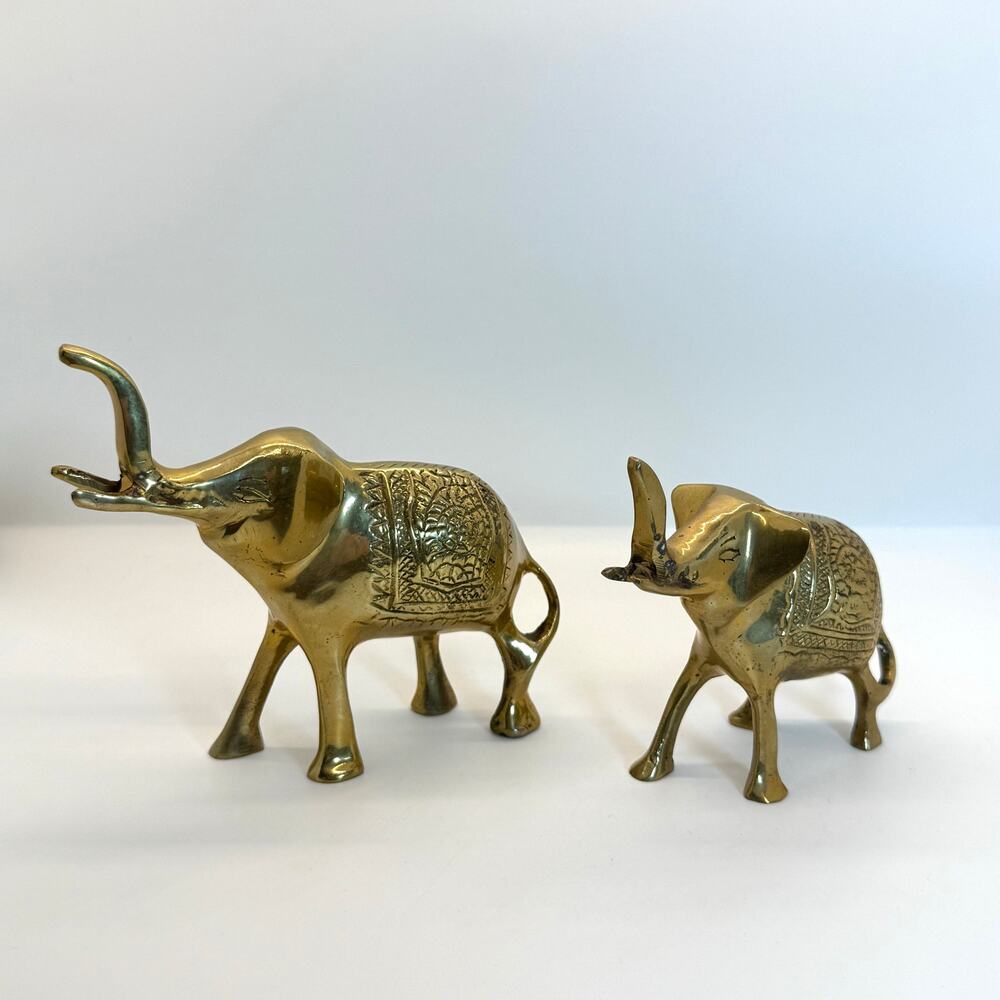 VTG Brass‎ Elephant Figurines Set of 2 Engraved Decor Pair India Style Statues